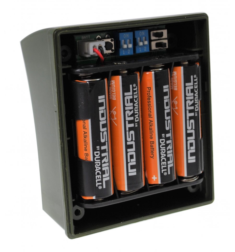 Protect 800 Long Range Wireless Driveway Alarm with 4G Solar Camera