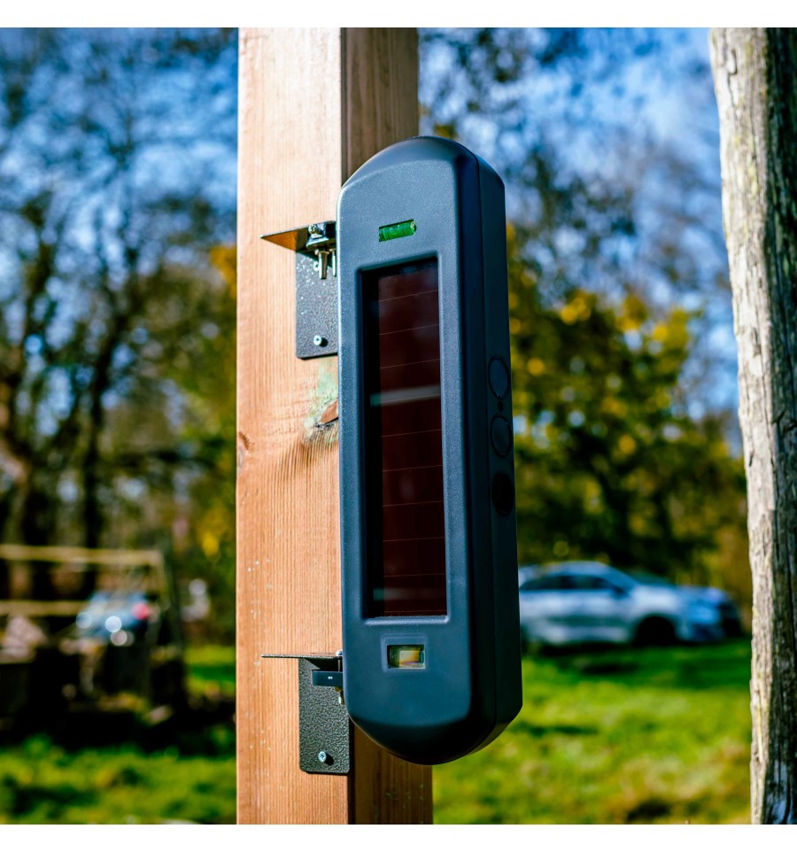 1B Solar Powered Wireless perimeter Detector Beams