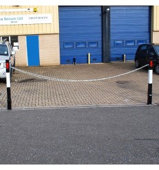 2 x Heavy Duty 140P Removable Security Posts & Chain Kit (001-1680).