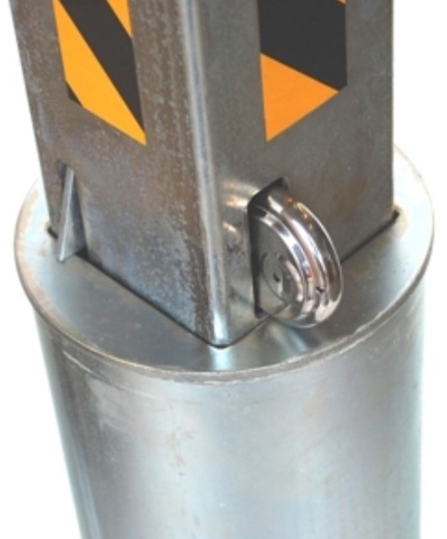 Telescopic Post (locking padlock)